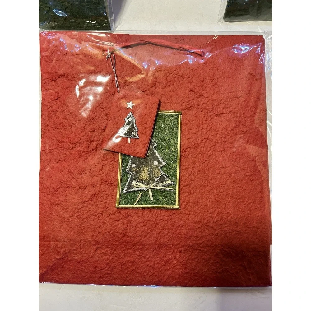 Hallmark Vintage Inspired Homemade Paper Christmas Gift Bag Lot Of 4 Red & Green